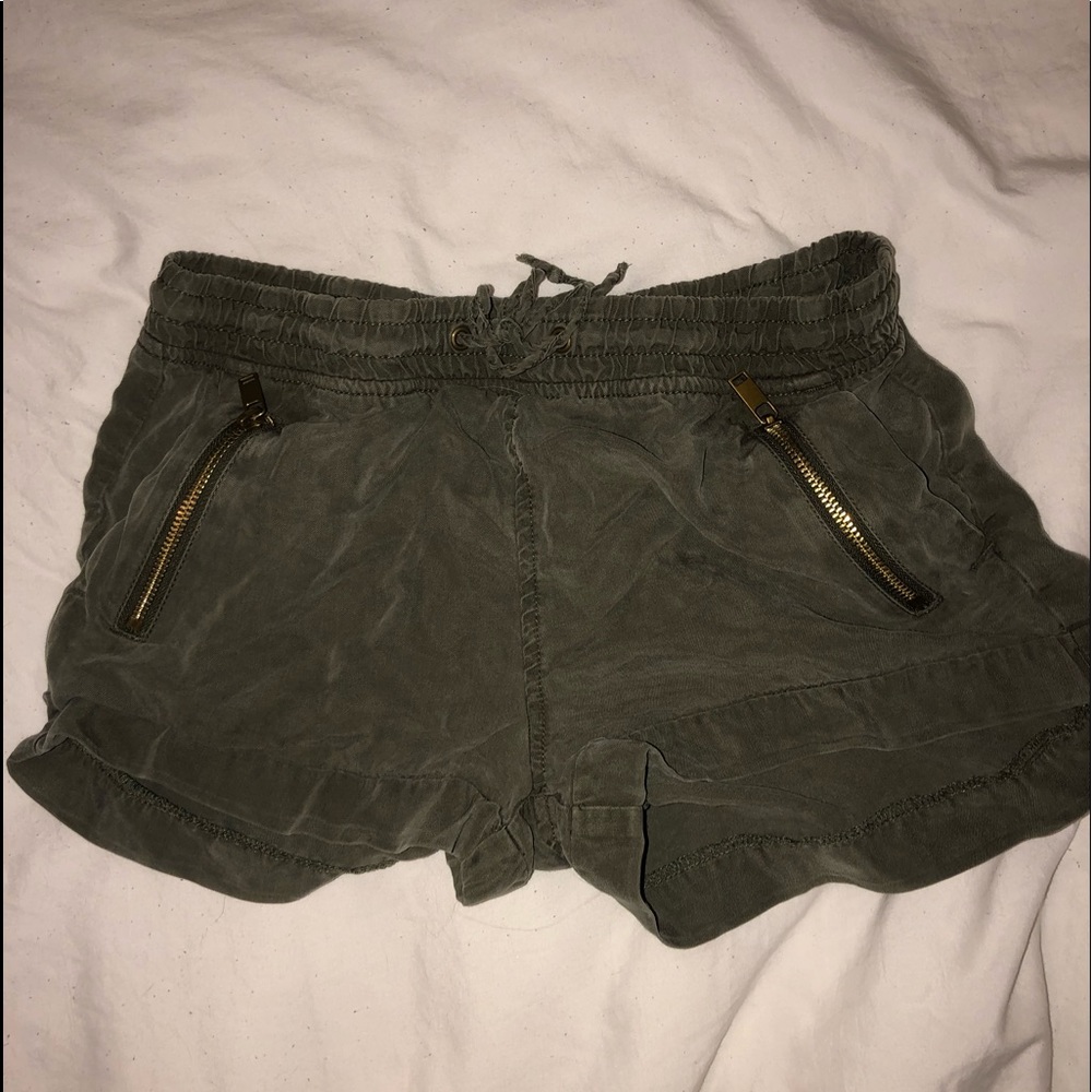 H&M shorts